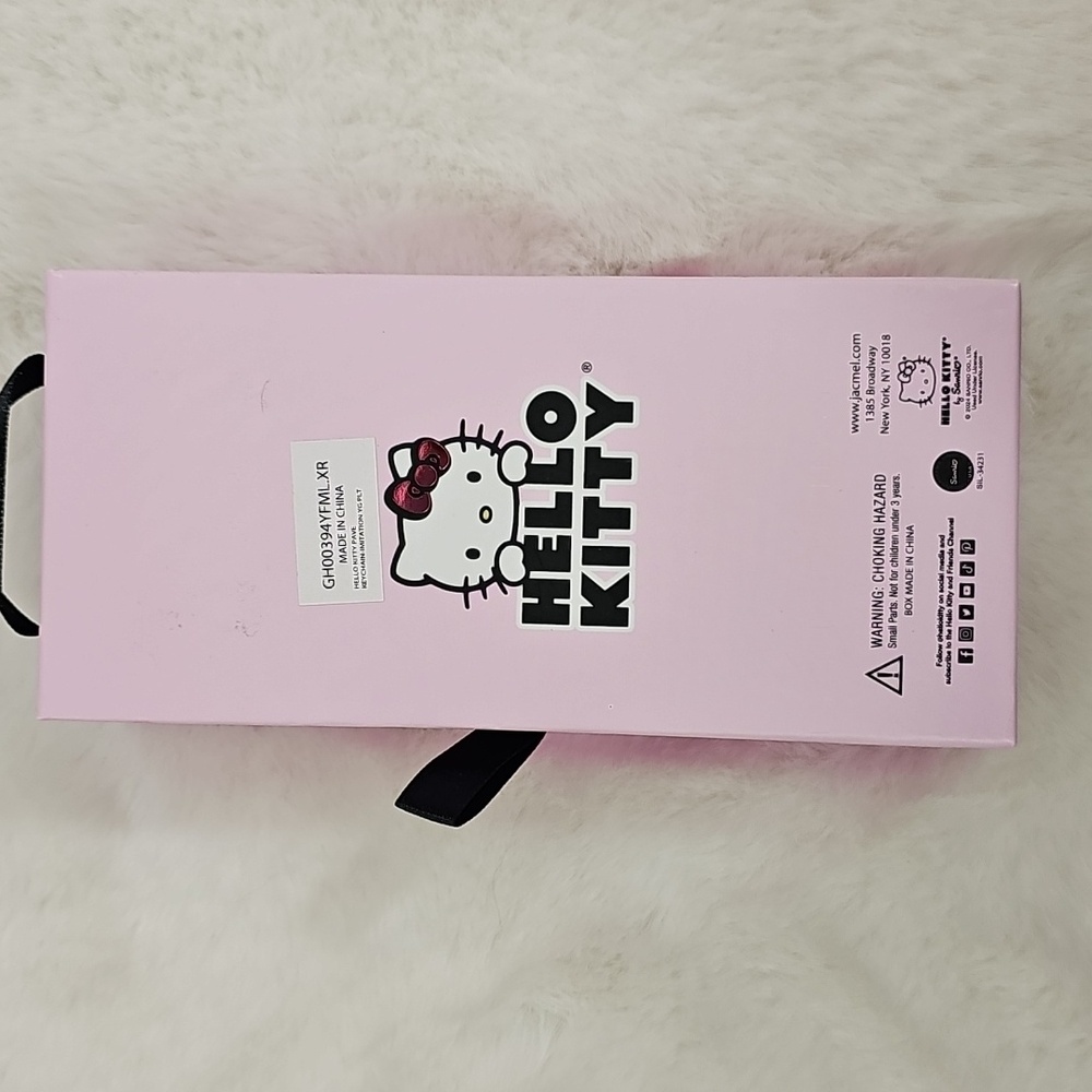 Hello Kitty Keychain - Picture 5 of 5